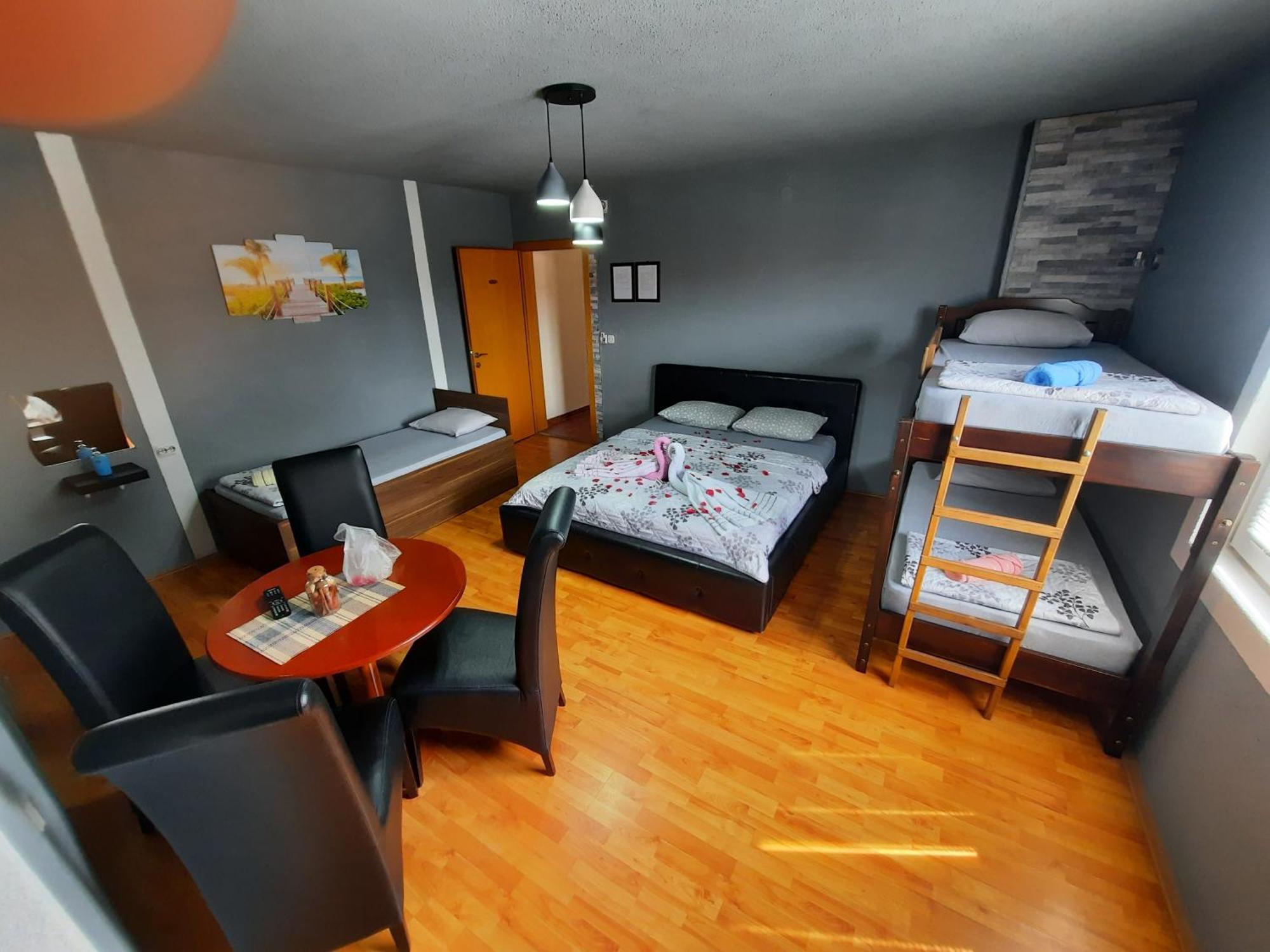 Apartment Jonoski Ochrid Pokoj fotografie